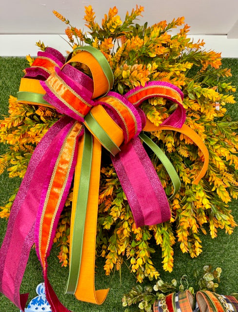 Mixed Orange Wreath (35" round)